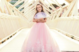 Comunión Melinda. Pasarela del Milenio