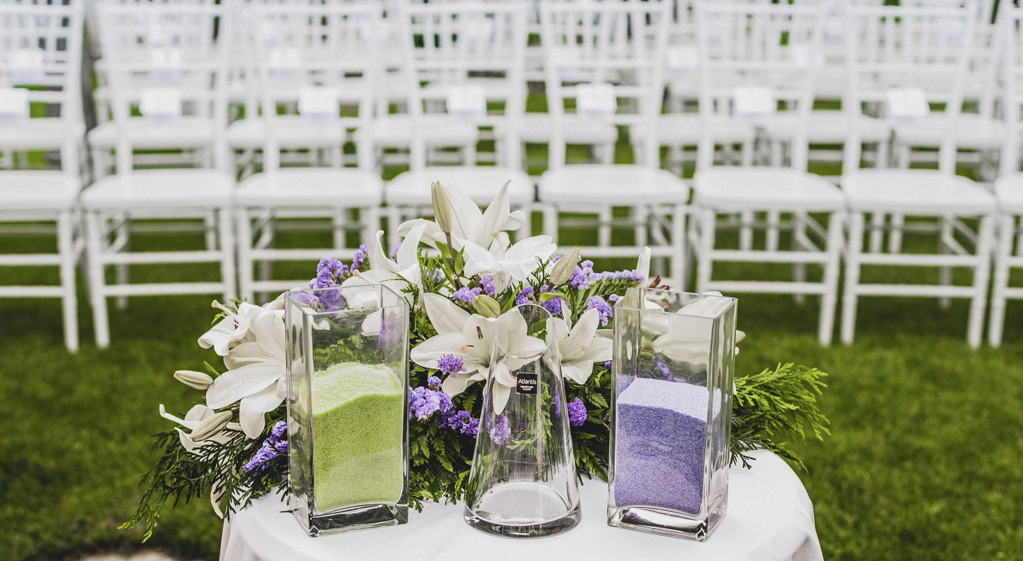 El rito de la Sal y decoración floral. Antes del comienzo de la ceremonia